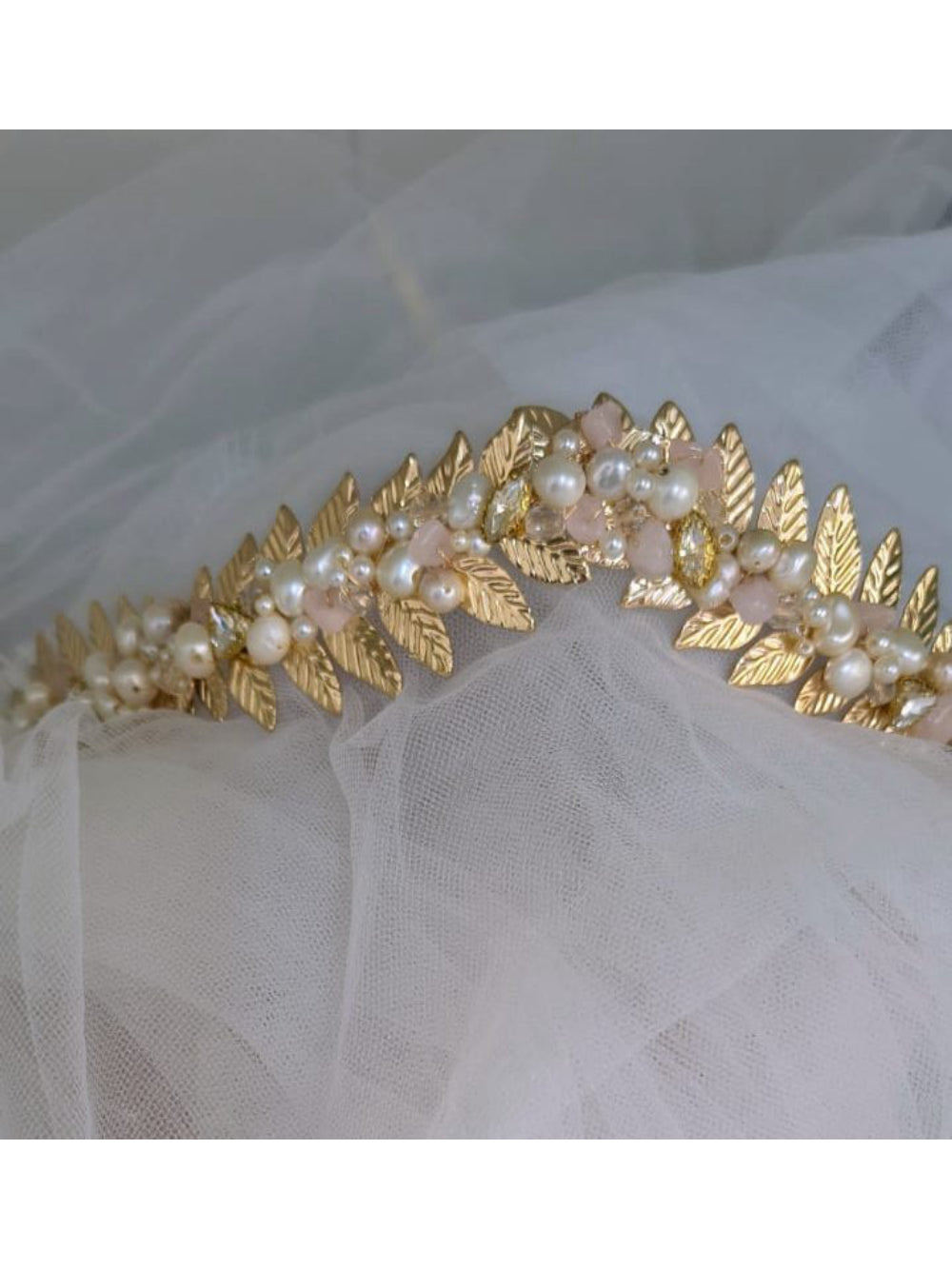 Tiara de noiva Jade Minelli Atelier