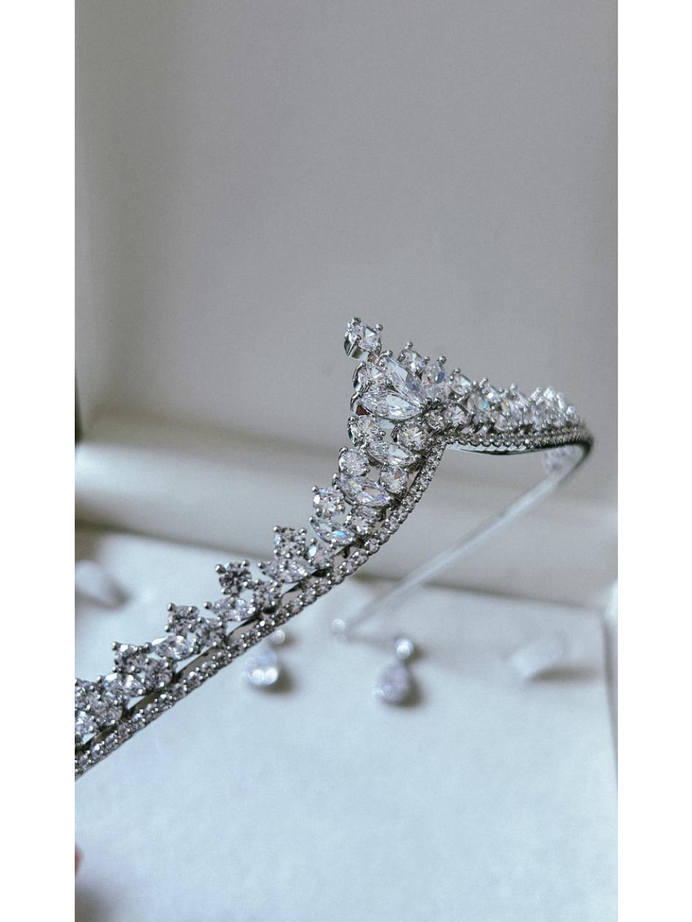 Tiara de Noiva Zircônia Charlotte Bride Boutique
