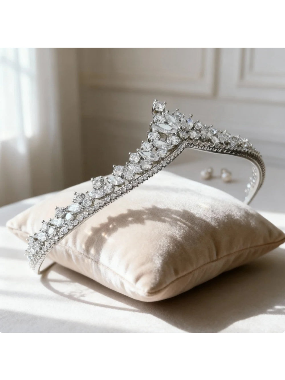 Tiara de Noiva Zircônia Charlotte Bride Boutique