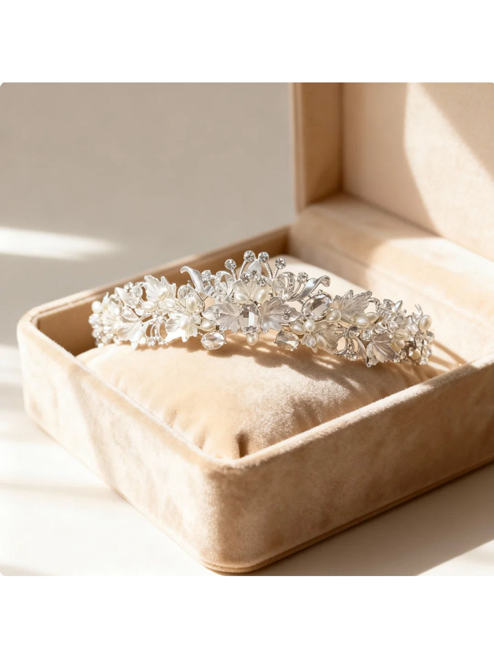 Coroa de Noiva Tiara Floral Isabella Bride Boutique