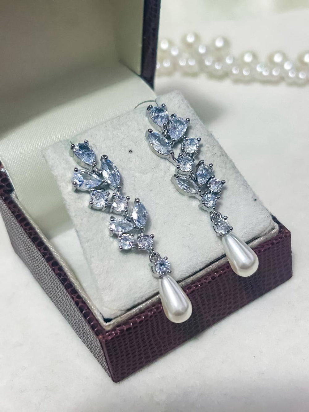 Brinco de Noiva Longo Zircônia e Perola Bride Boutique
