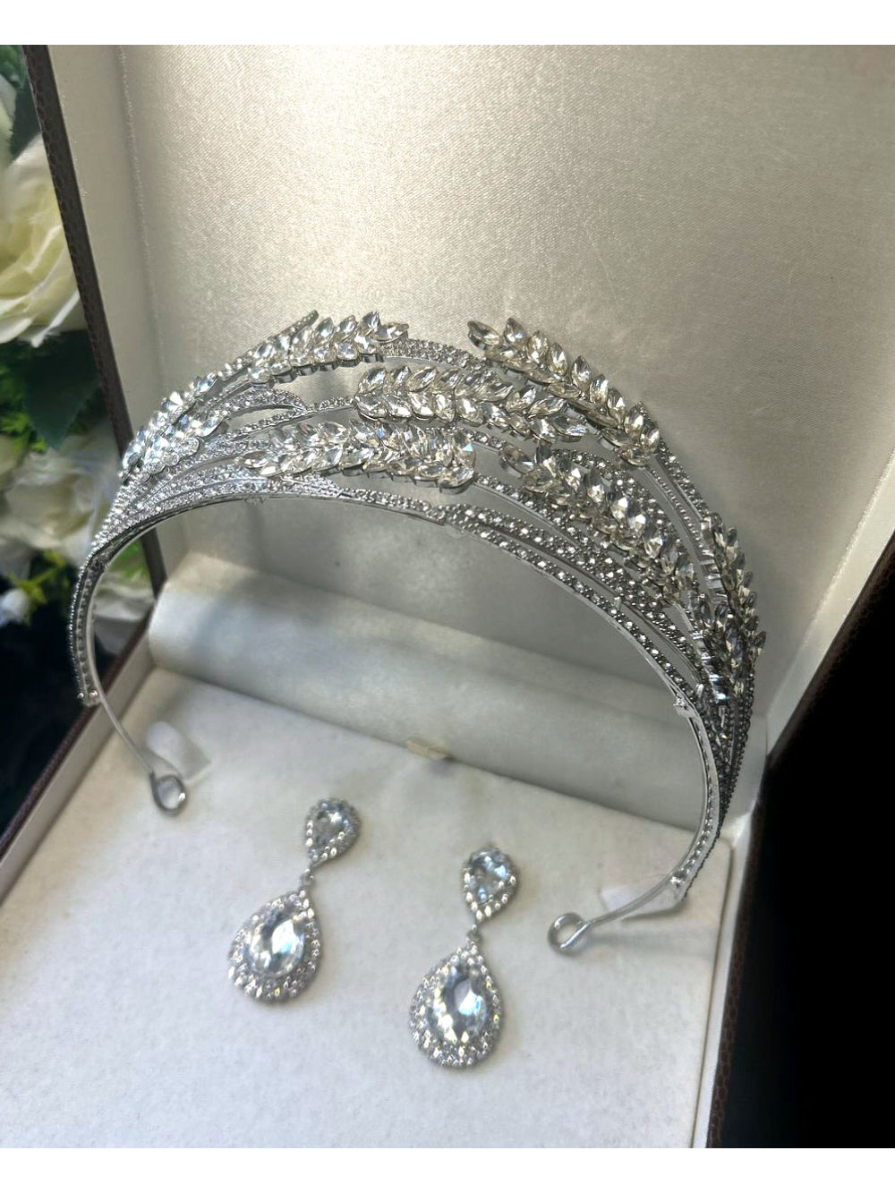 Coroa de Noiva Avalon Bride Boutique