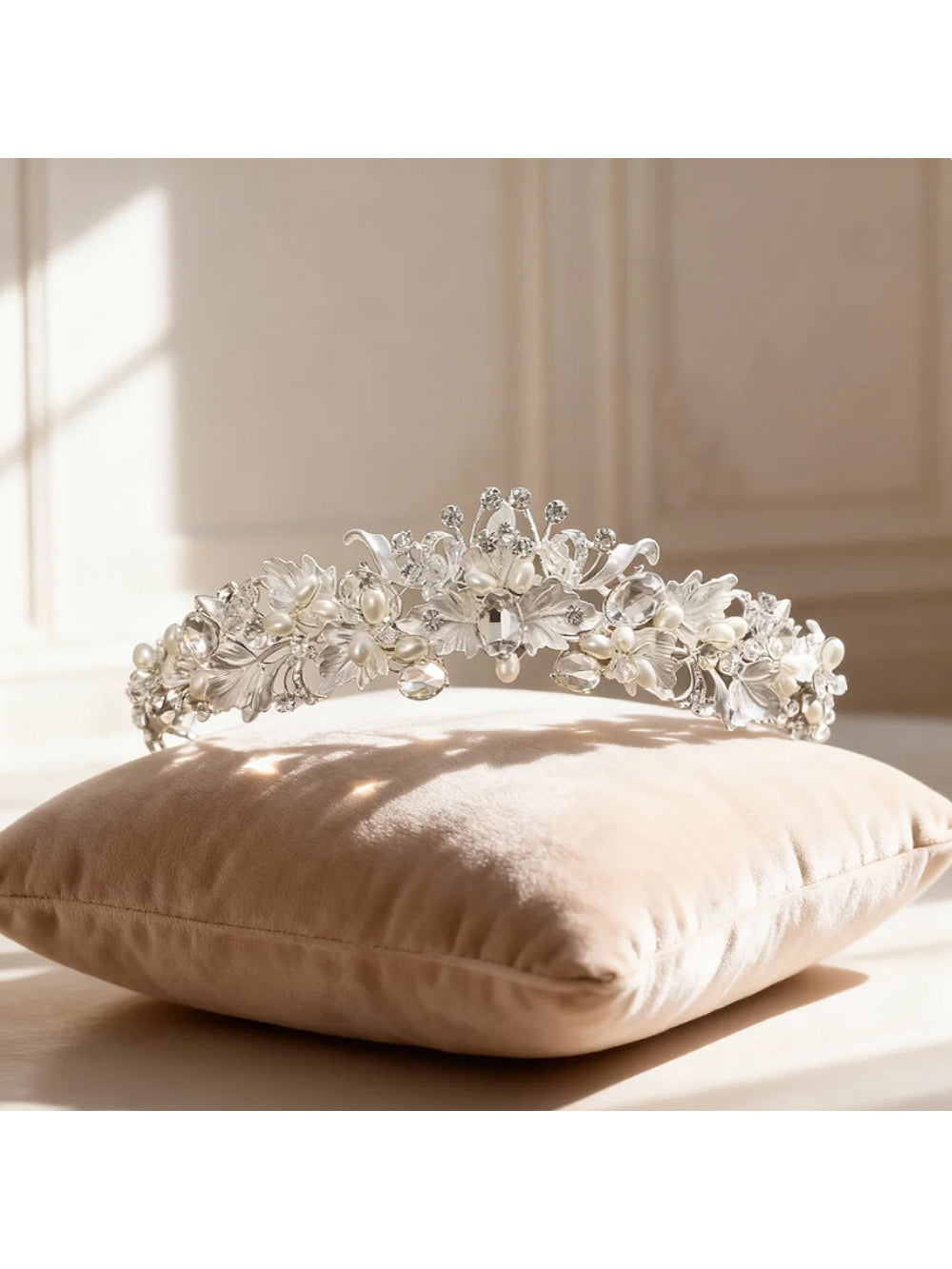 Coroa de Noiva Tiara Floral Isabella Bride Boutique