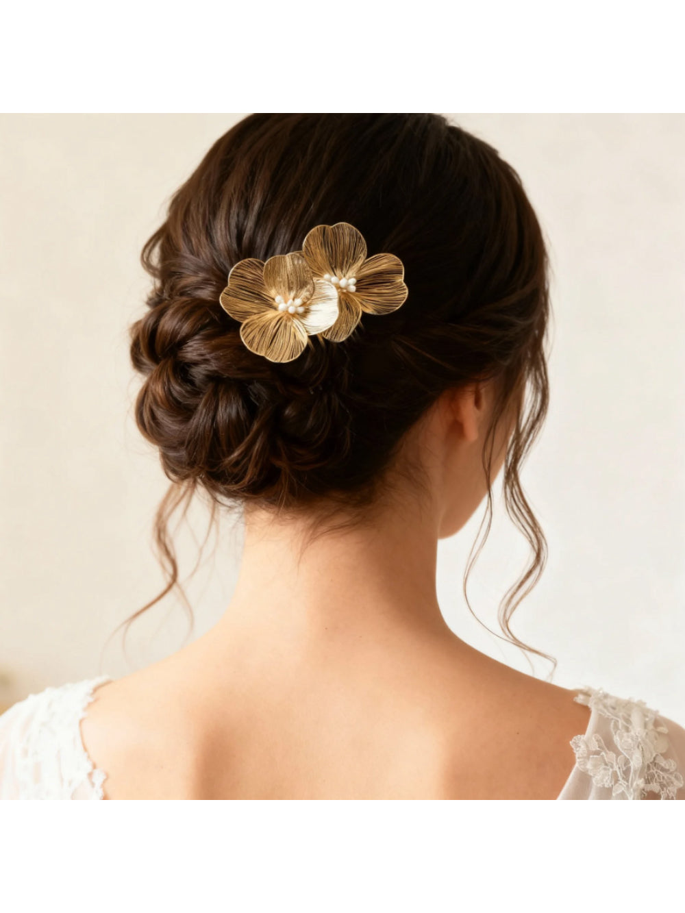 Pente de Noiva Floral Romana Bride Boutique