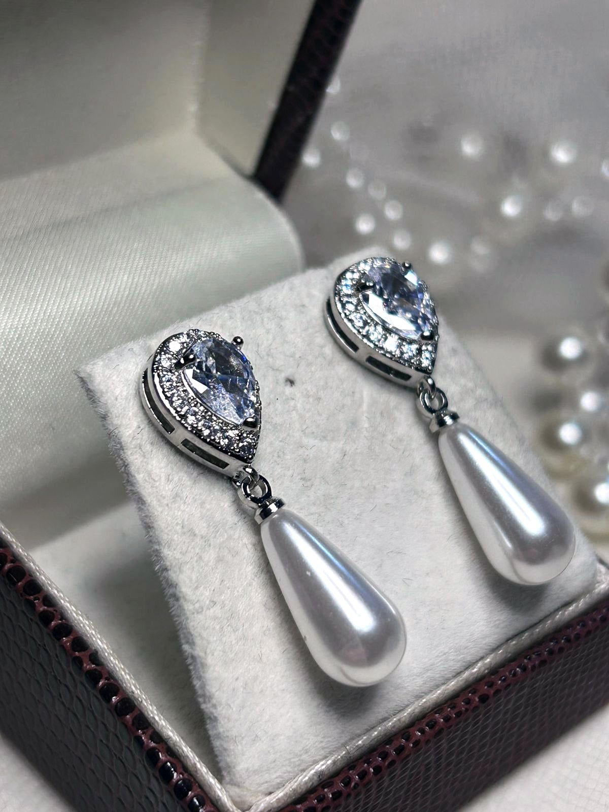 Brinco de Noiva e Festa Gota de Perola Bride Boutique