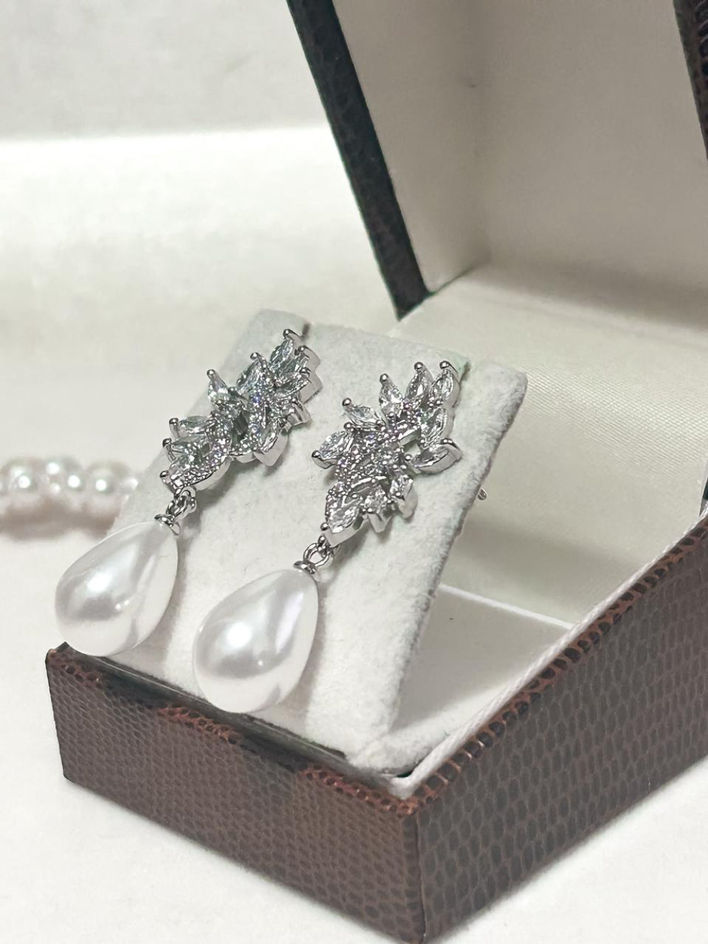 Brinco de Noiva e Festa Perola e Zircônia Bride Boutique