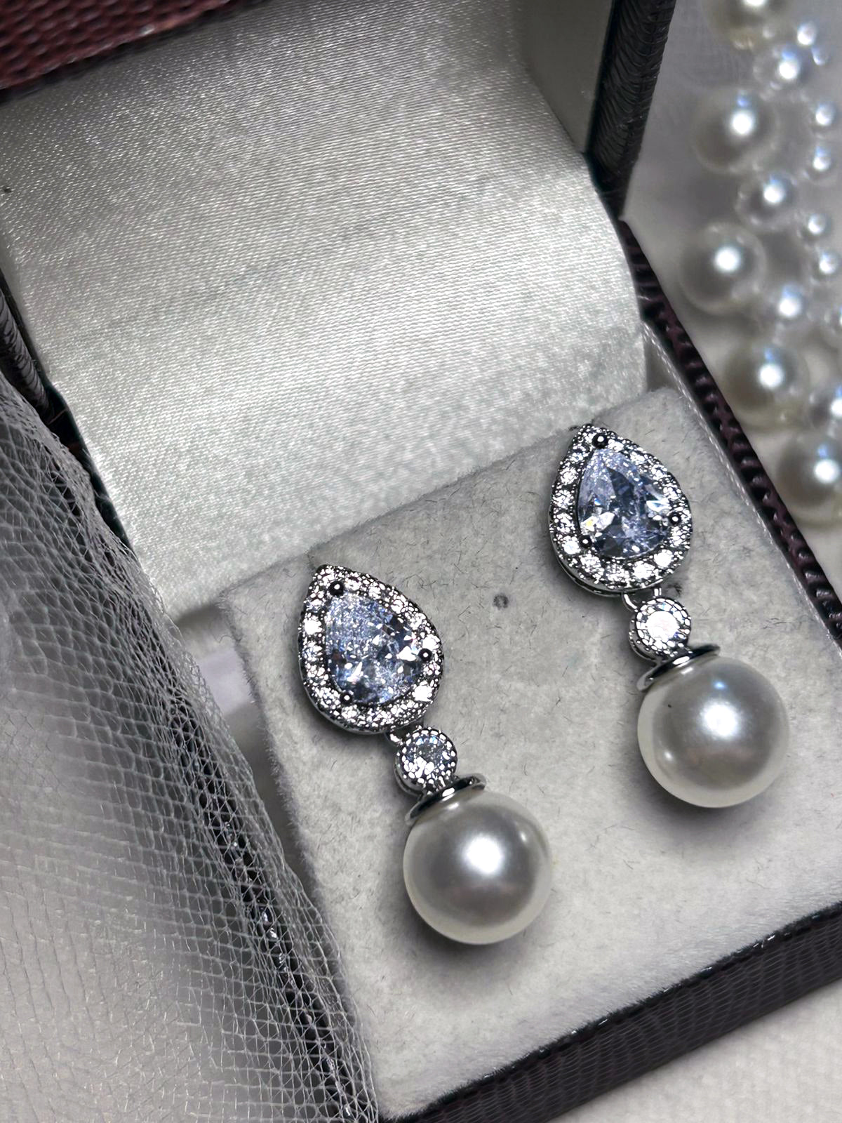 Brinco de Noiva e Festa Perola Marina Bride Boutique