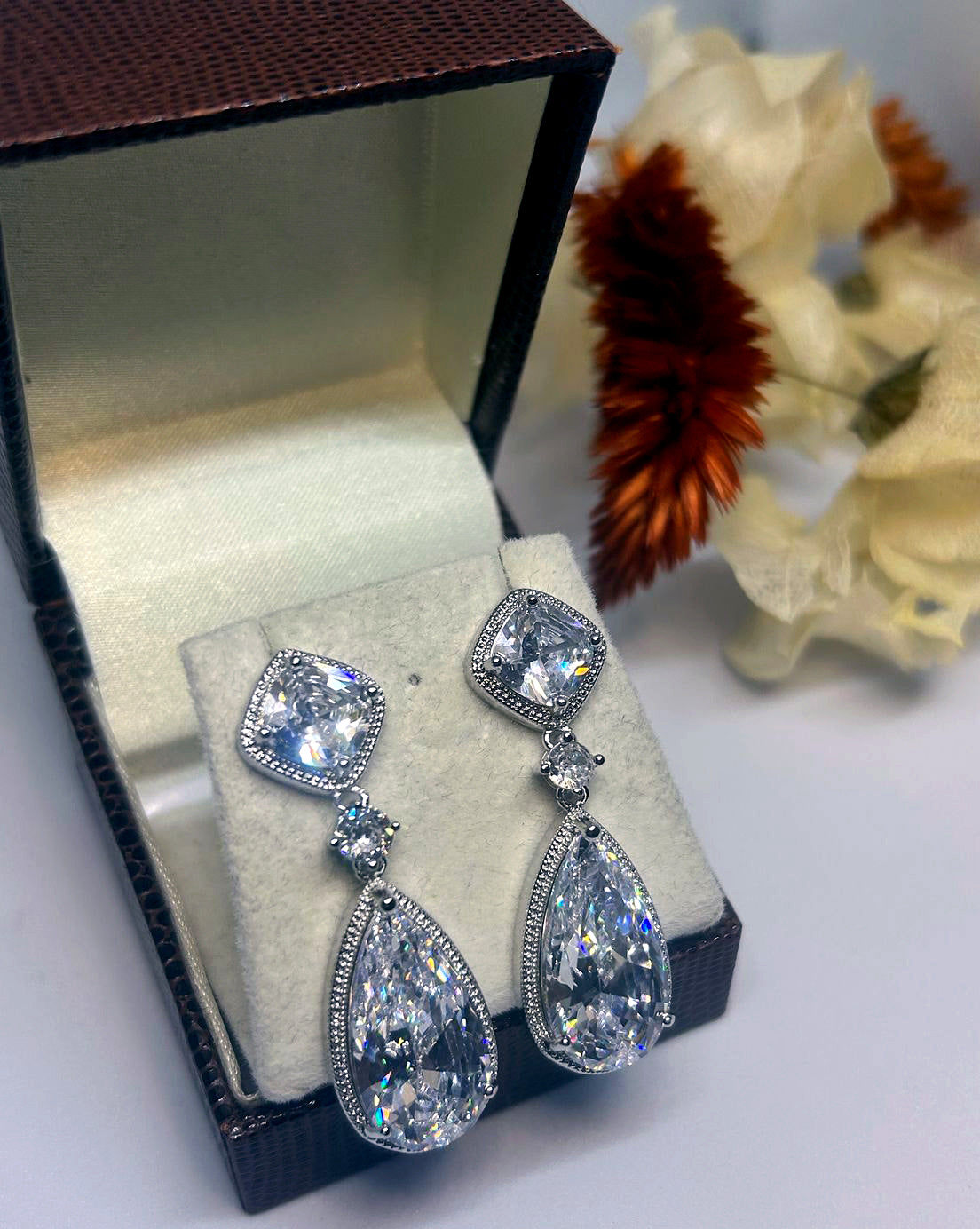 Brinco de Noiva e Festa Luxo Bride Boutique