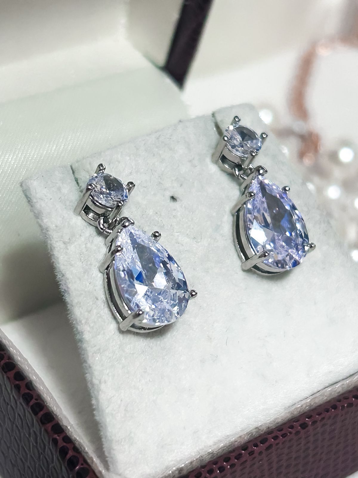 Brinco de Noiva e Festa Gota de Cristal Penelope Bride Boutique
