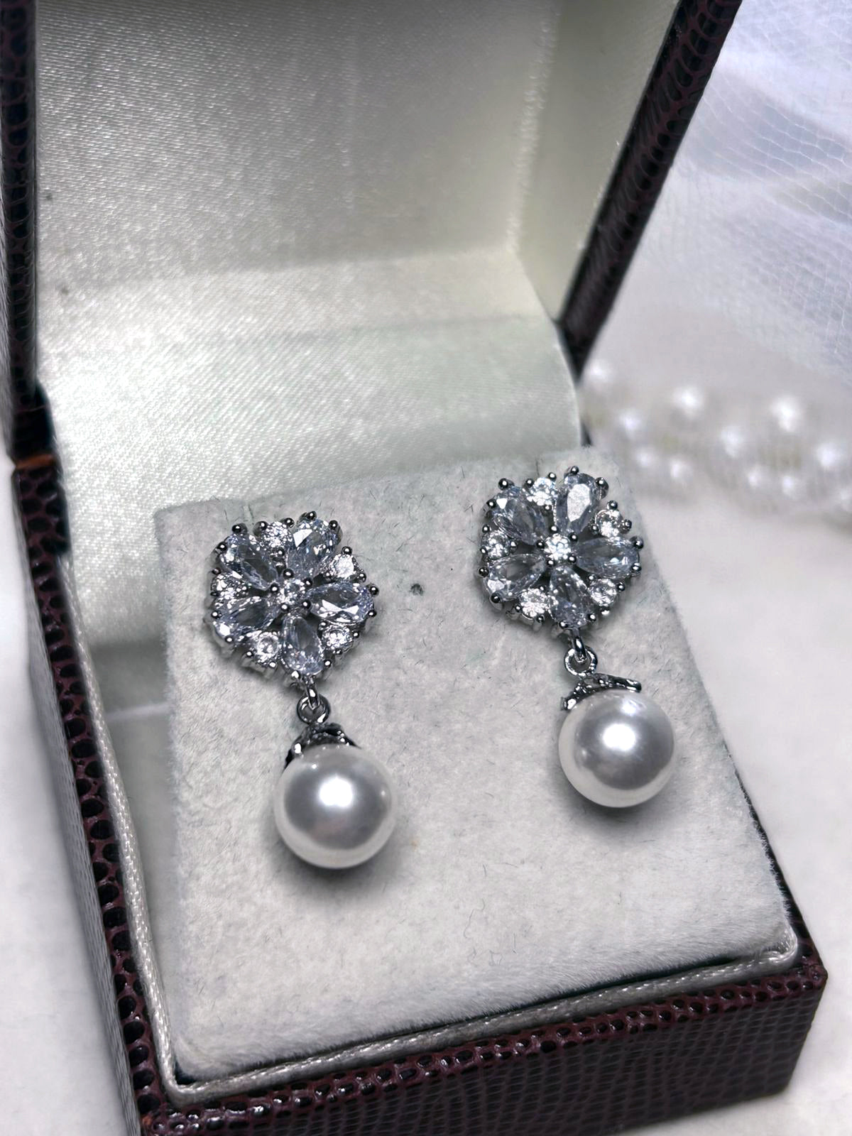 Brinco de Noiva Gota de Perola e Zircônia Maressa Bride Boutique