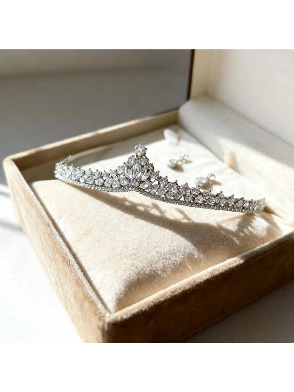 Tiara de Noiva Zircônia Charlotte Bride Boutique