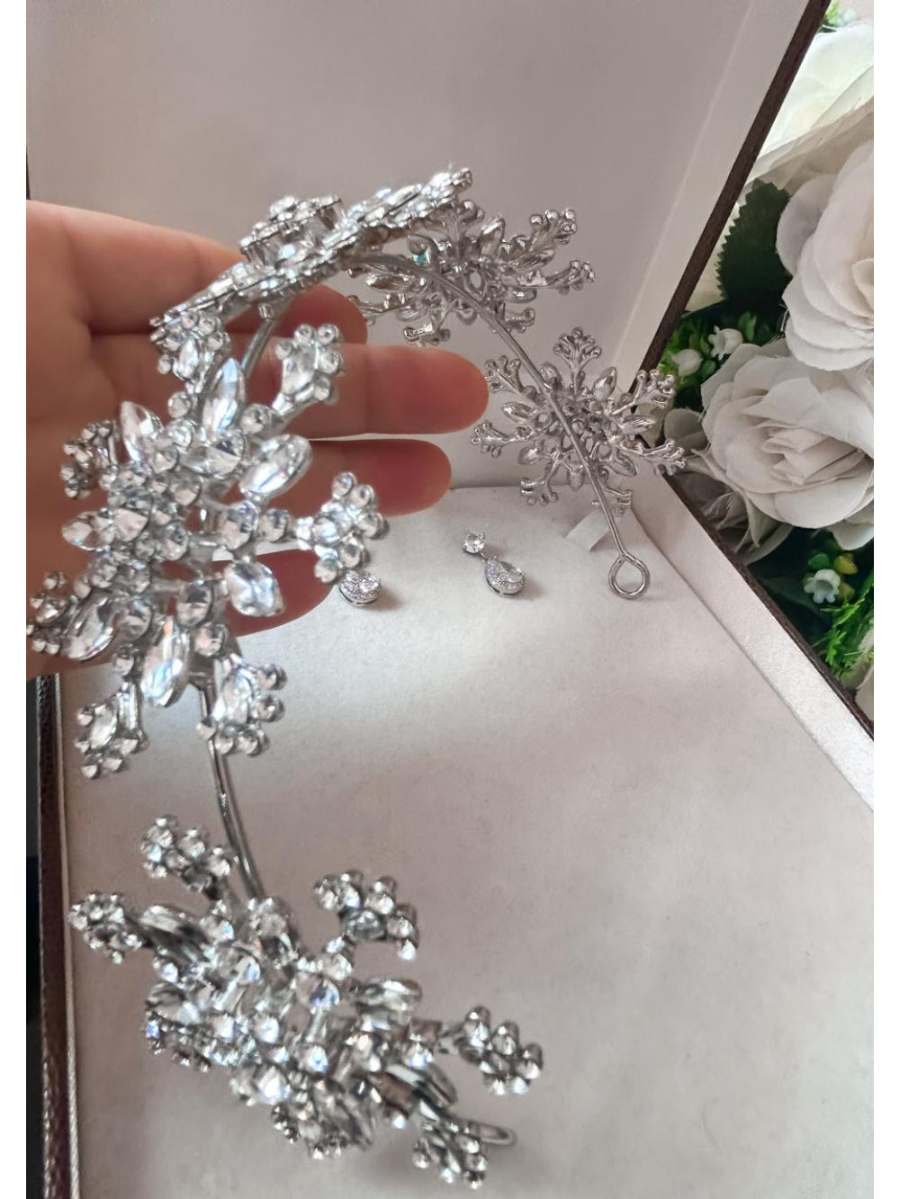 Tiara de Noiva Floral Camélia Bride Boutique