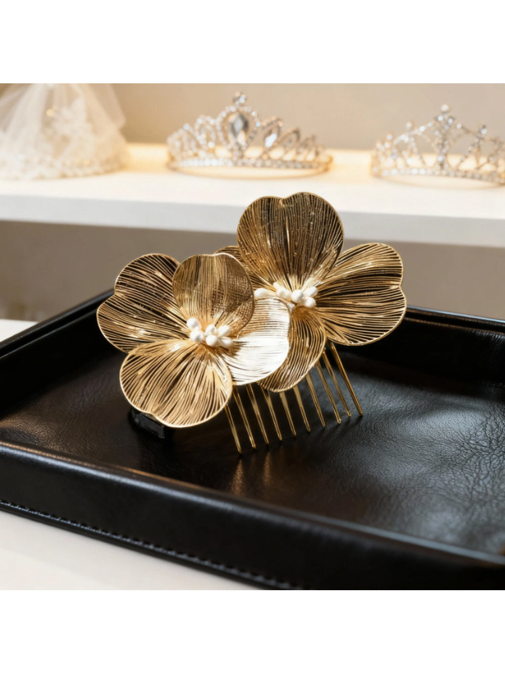 Pente de Noiva Floral Romana Bride Boutique