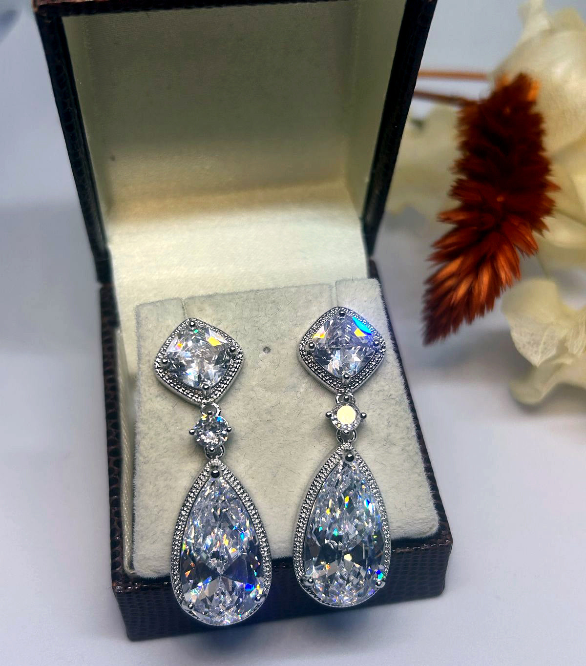 Brinco de Noiva e Festa Luxo Bride Boutique