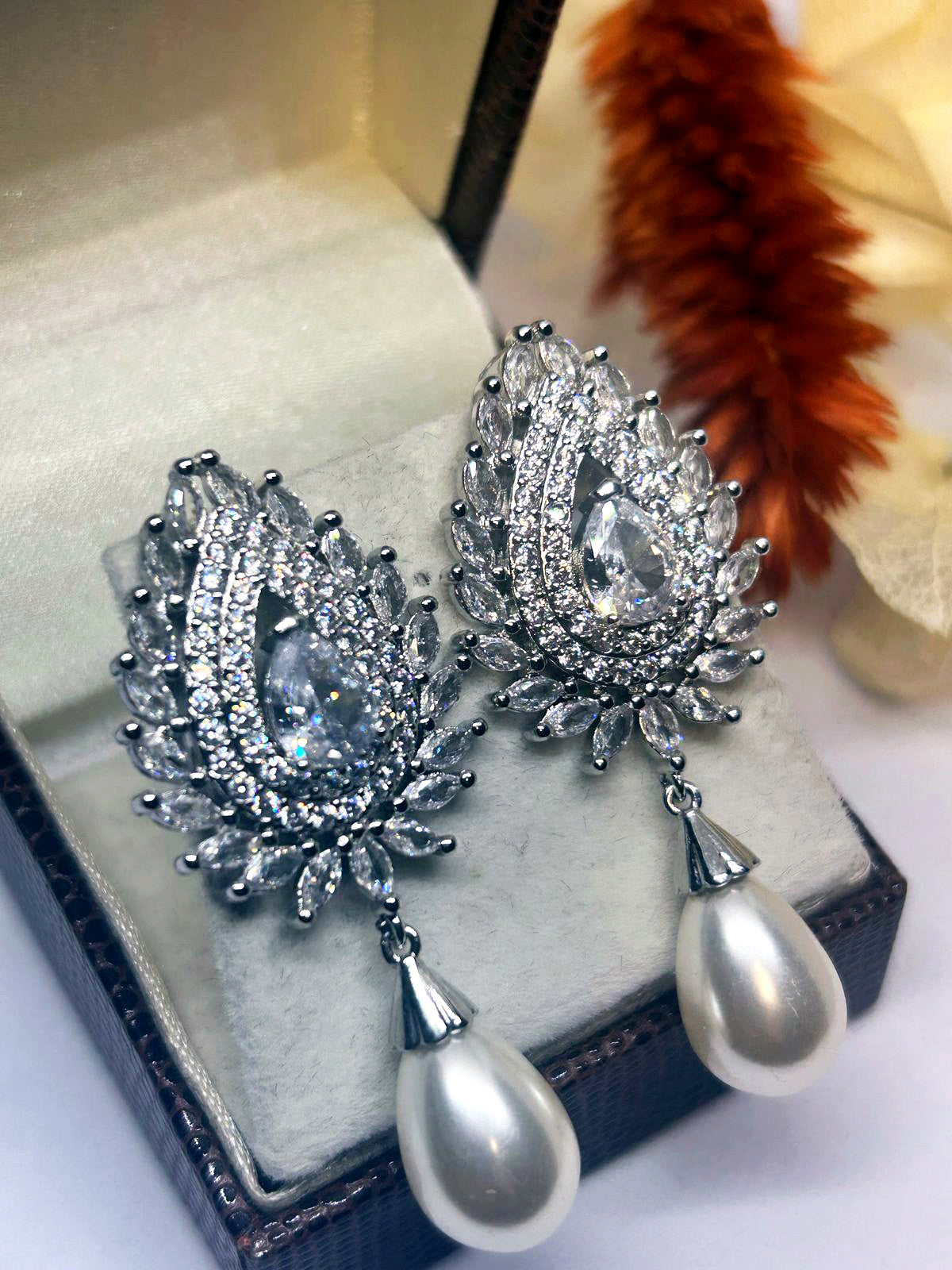 Brinco de Noiva e Festa Luxo Perola Bride Boutique