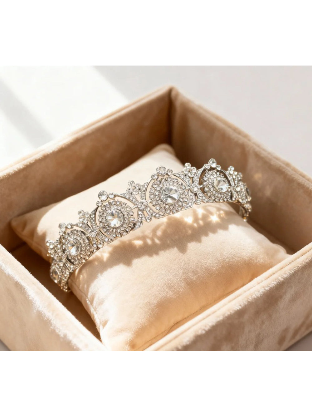 Coroa de Noiva Tiara Olivia Bride Boutique