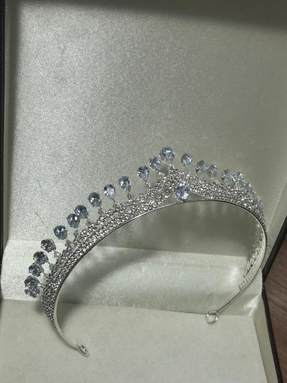 Tiara de noiva Coroa Isadora Bride Boutique