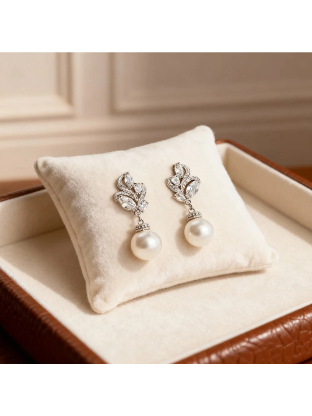 Brinco de Noiva e Festa Perola Cristal Bride Boutique