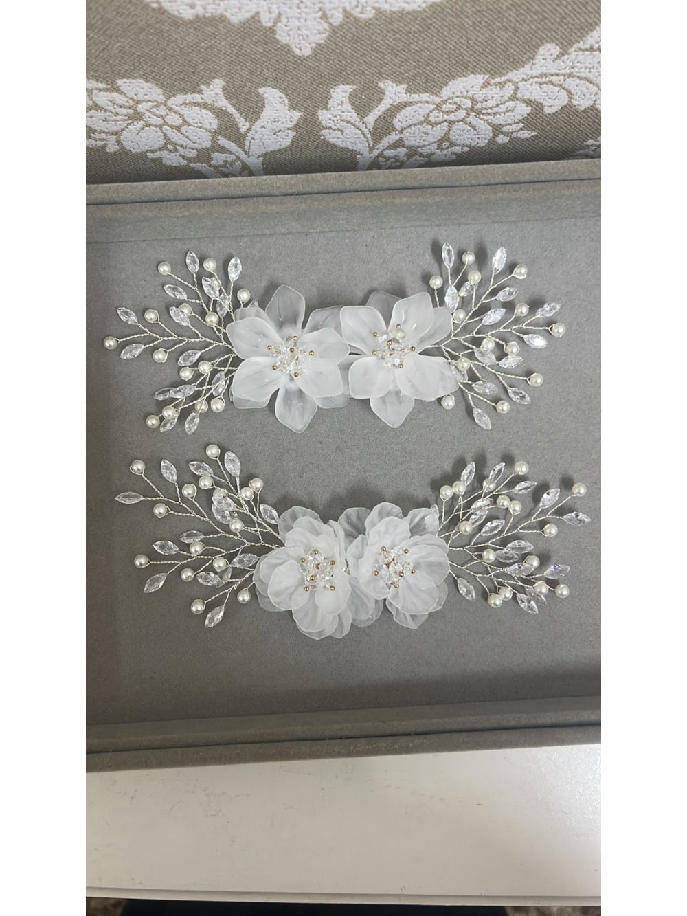 Arranjo Maleável Flores Resina com pontinhas Prigrinaldas