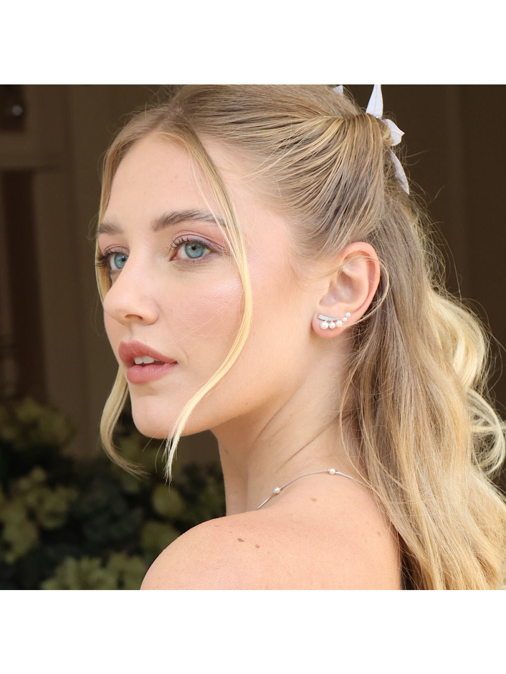 EAR CUFF NOIVA PÉROLAS E CRISTAIS KENDALL