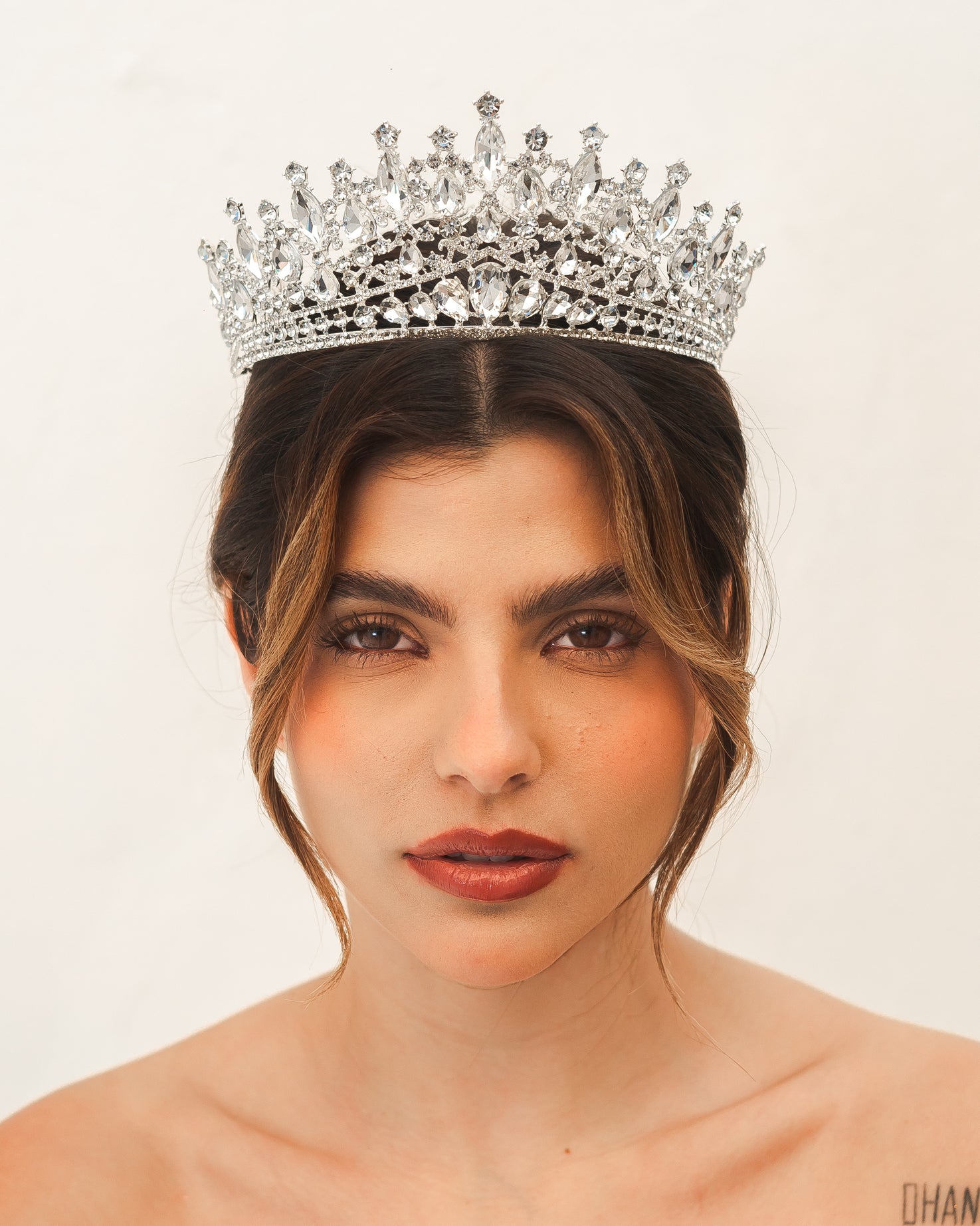 Coroa Majestade Eterna- Rainha das Coroas