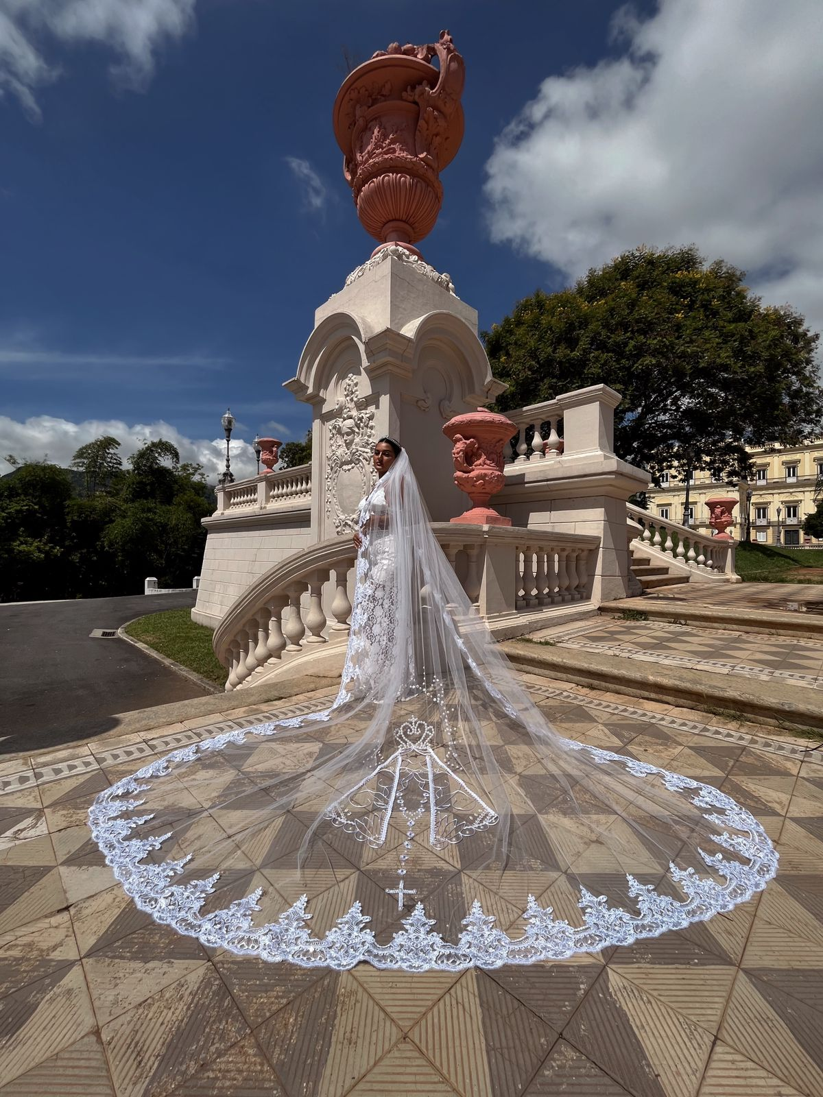Mantilha de Noiva Anastácia Imagem Nossa Senhora Aparecida  Véu de Noivas