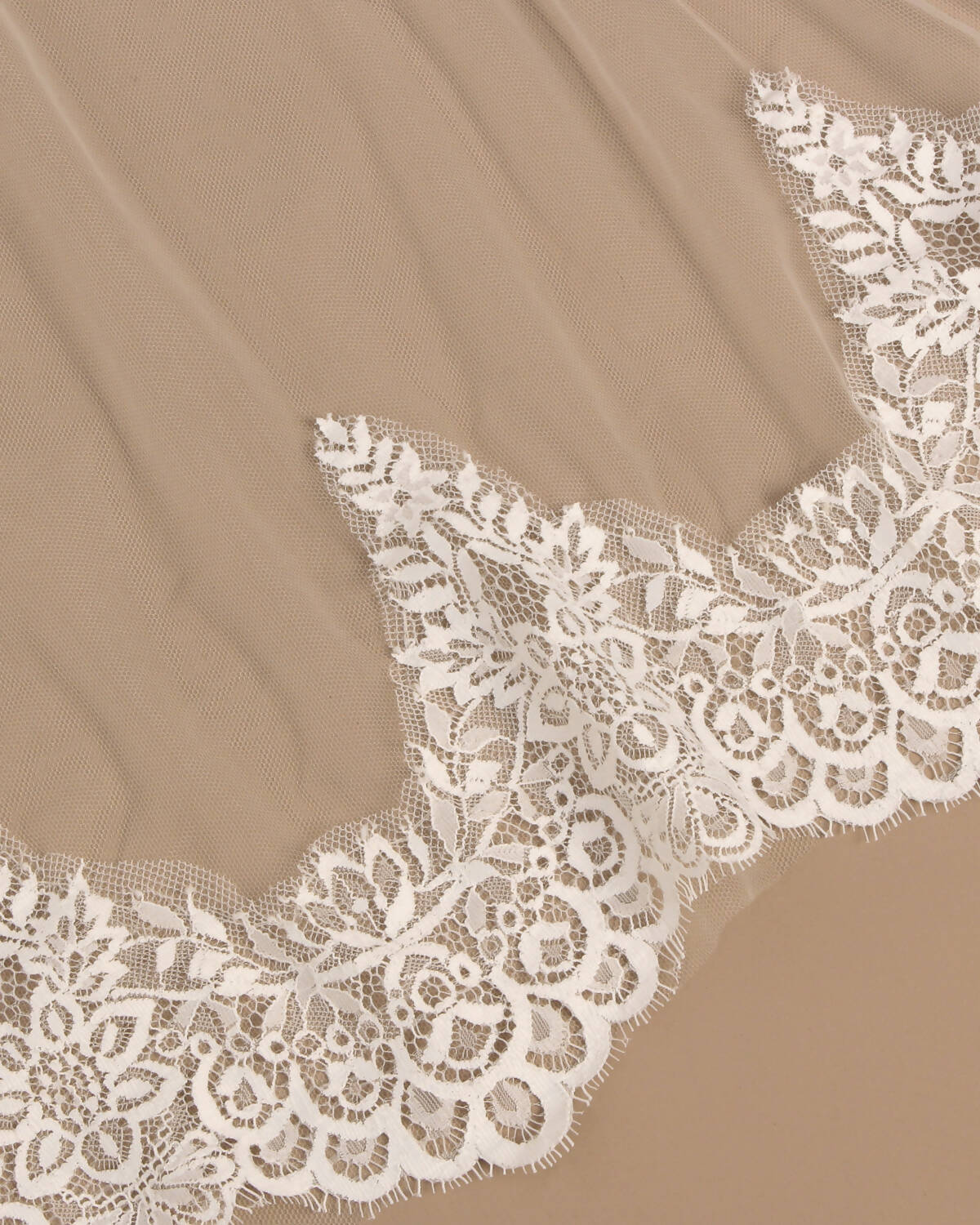 Mantilha de Noiva Josefine Esposar