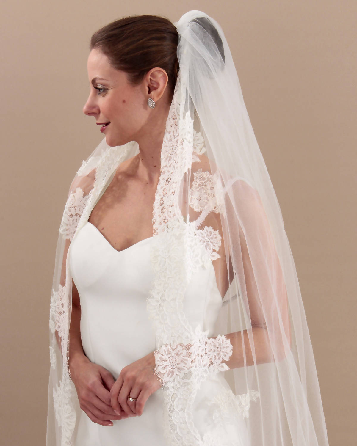 Mantilha de Noiva Nicolle Esposar