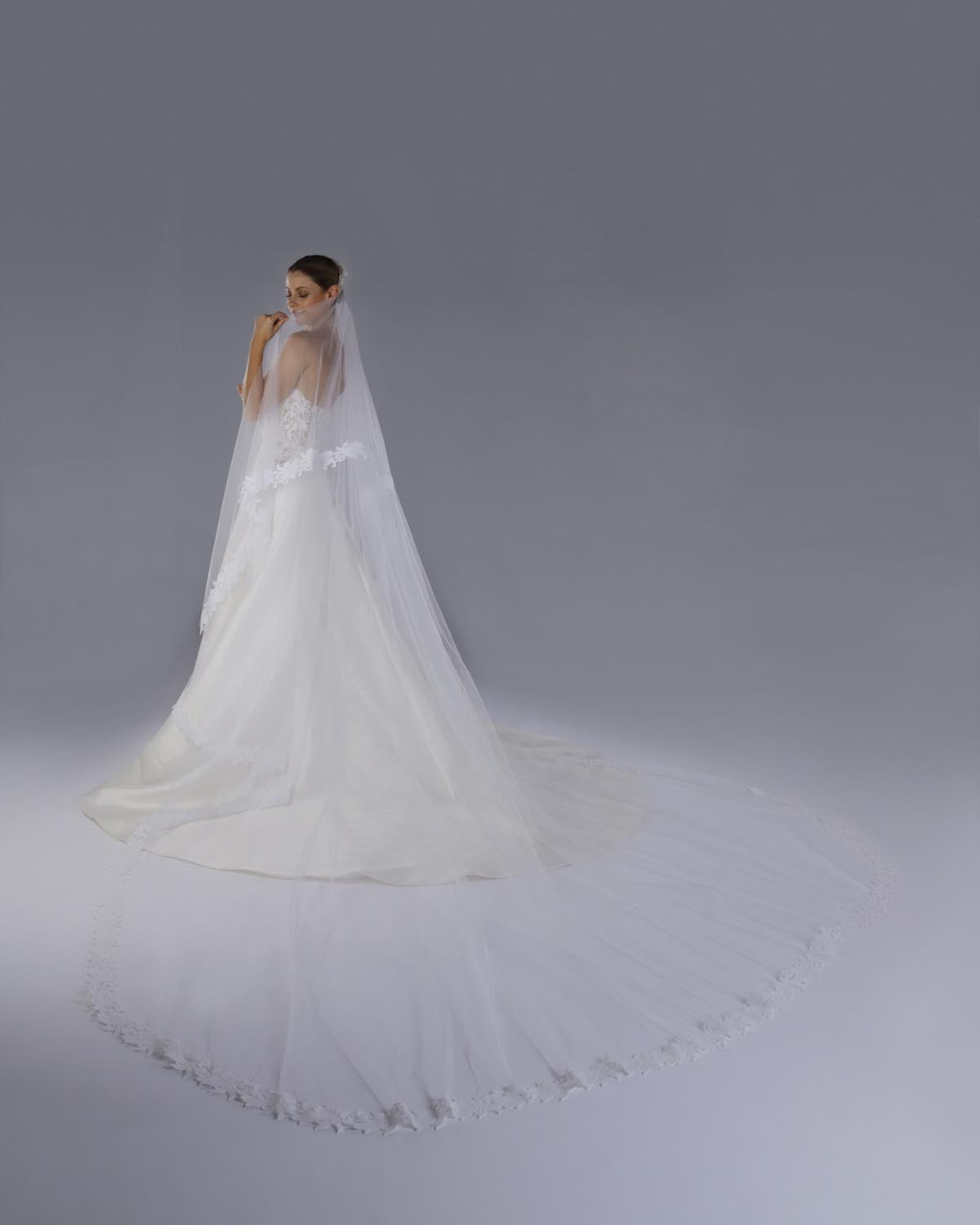 Mantilha Noiva Longa Tule Seda Arabesco Monica Esposar