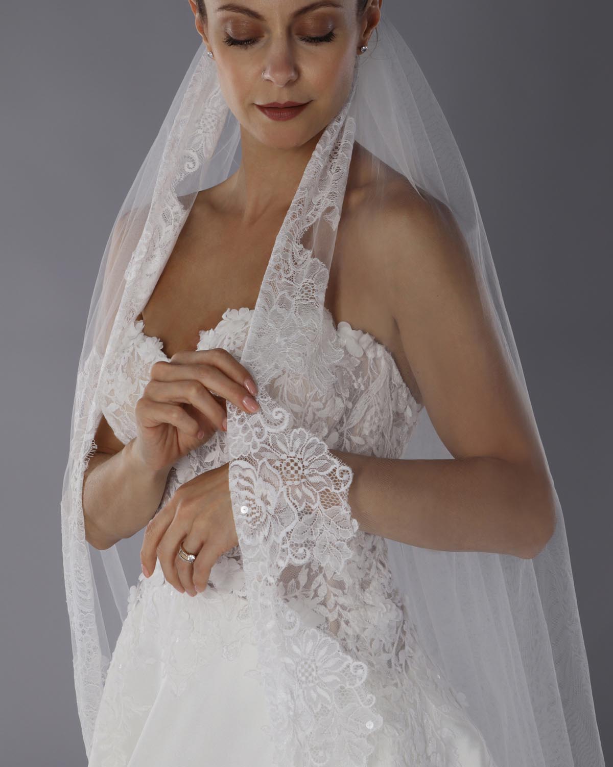 Mantilha Noiva Longa Renda Chantilly Seda Christine Esposar