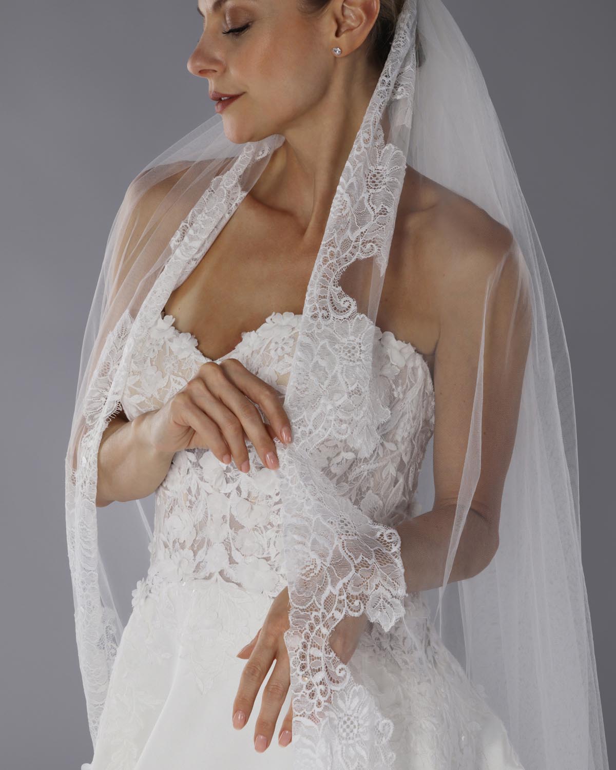 Mantilha Noiva Longa Renda Chantilly Seda Christine Esposar