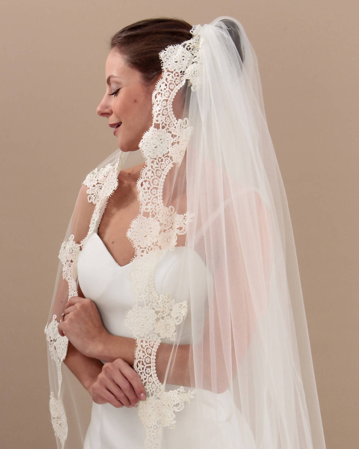 Mantilha de Noiva Marjorie Esposar