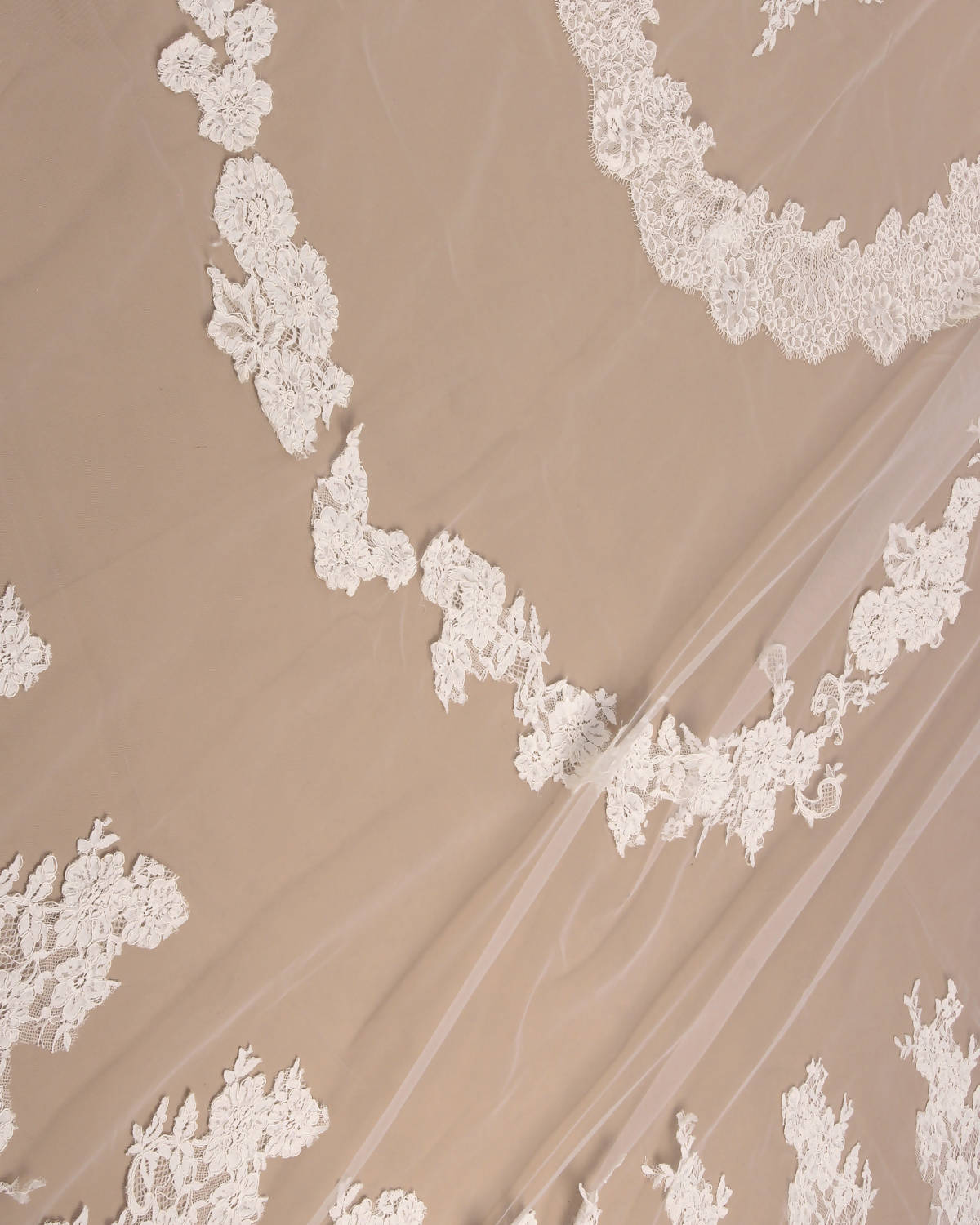 Mantilha de Noiva Yves Esposar