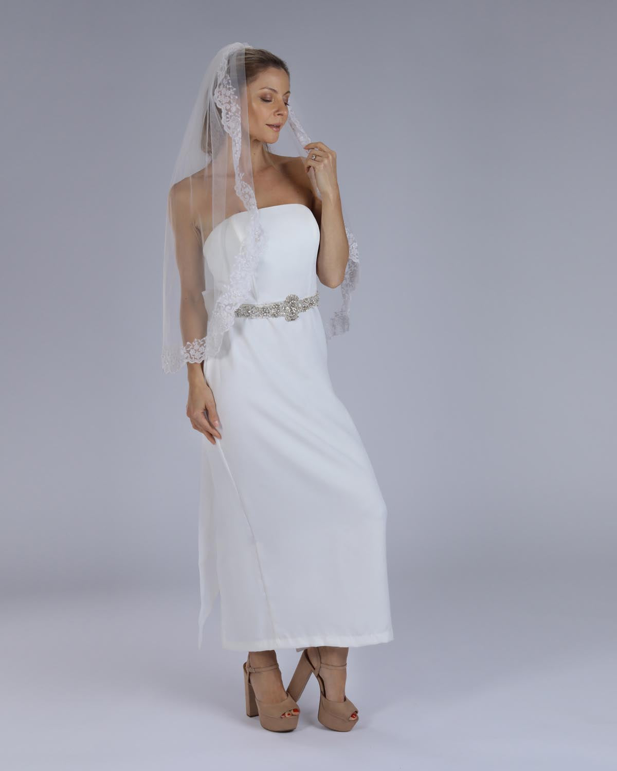 Mantilha Noiva Média Tule Renda Bordada Sulivam Esposar