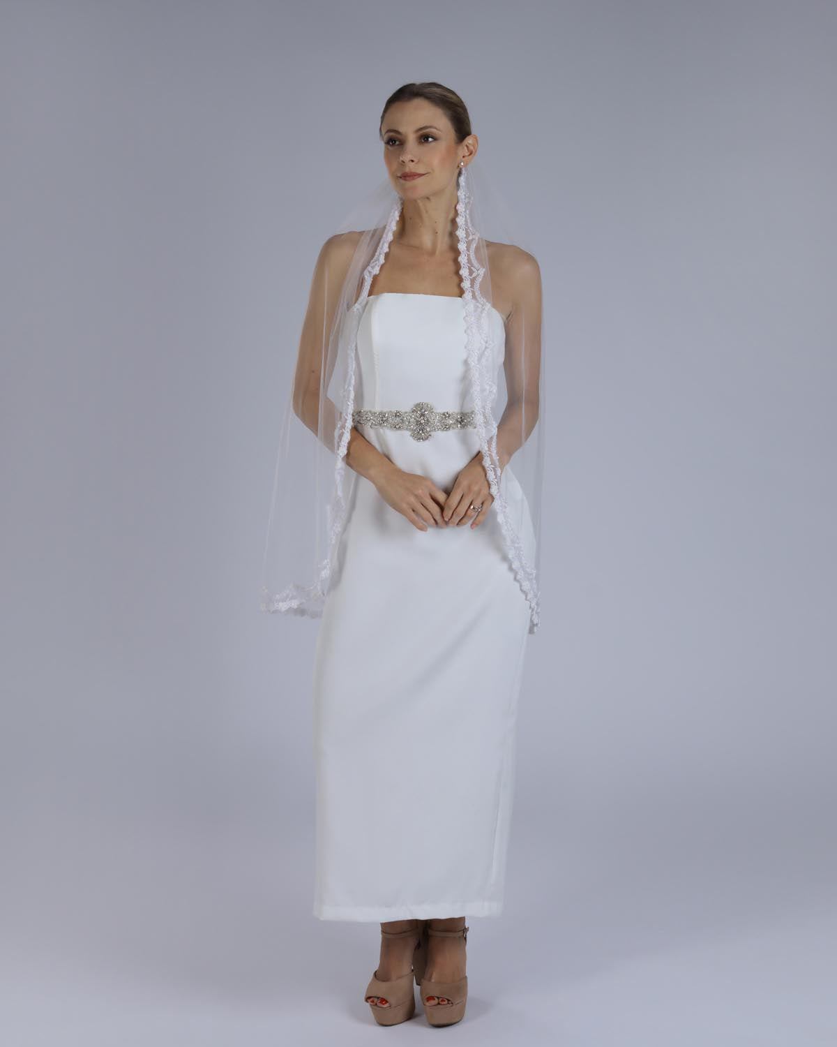 Mantilha Noiva Curta Tule Bordado Jade Esposar