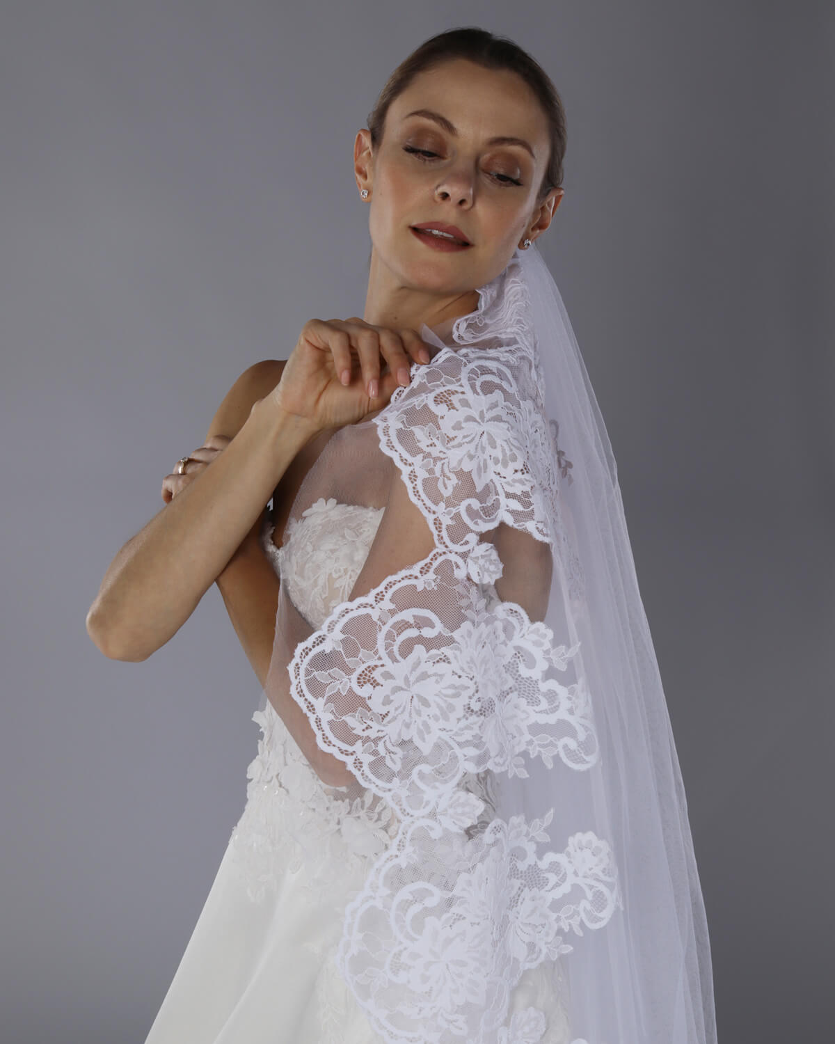 Mantilha Noiva Longa Renda Chantilly Venice Esposar