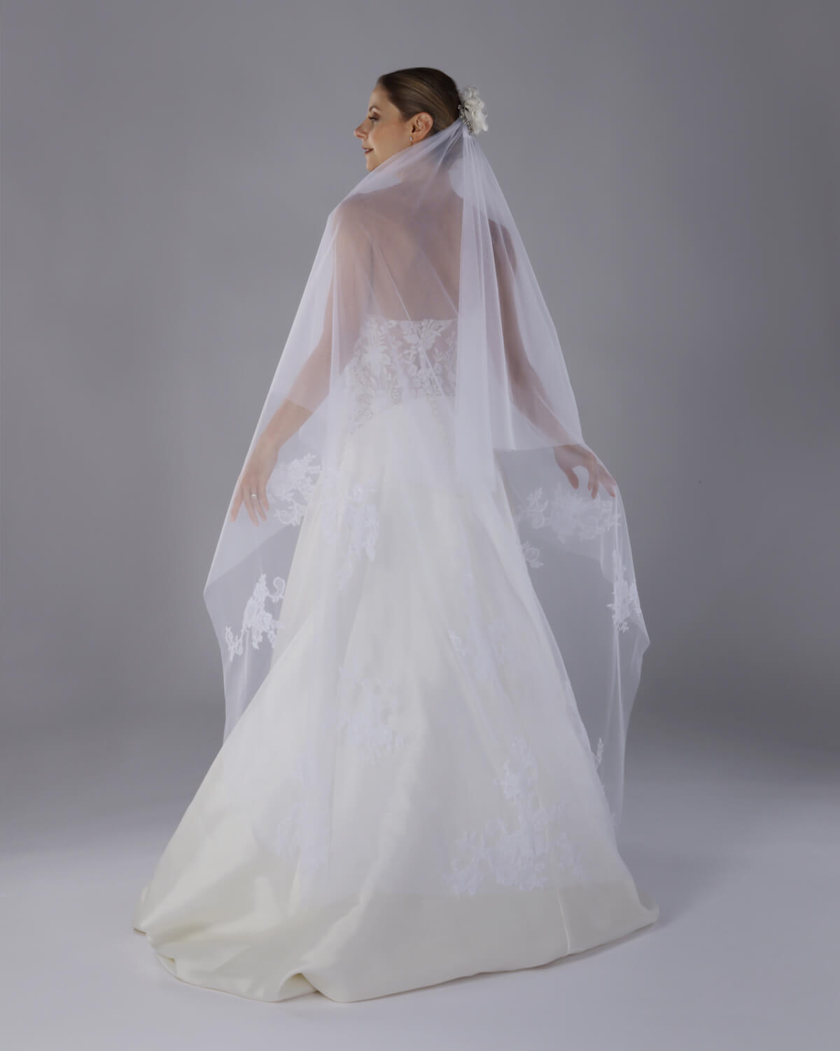 Mantilha Noiva Média Vera Tule Renda Dupla Esposar