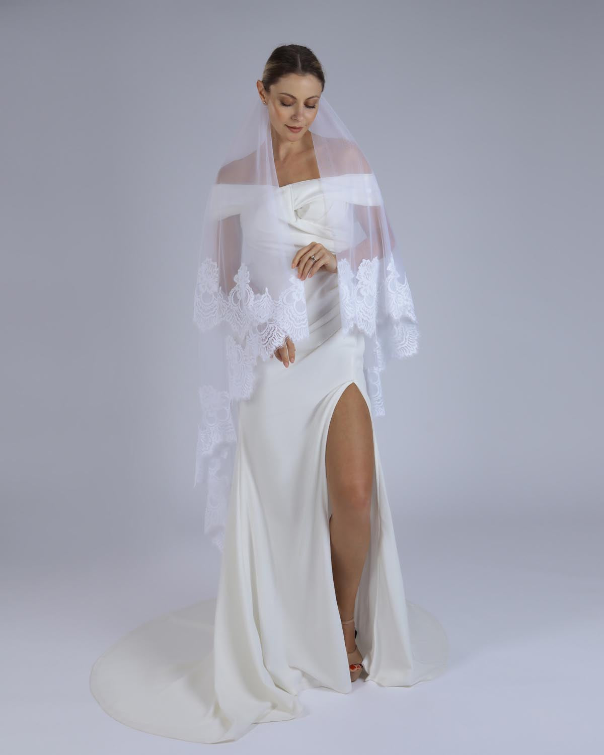 Mantilha Noiva Média Tule Renda Chantilly Toscana Esposar