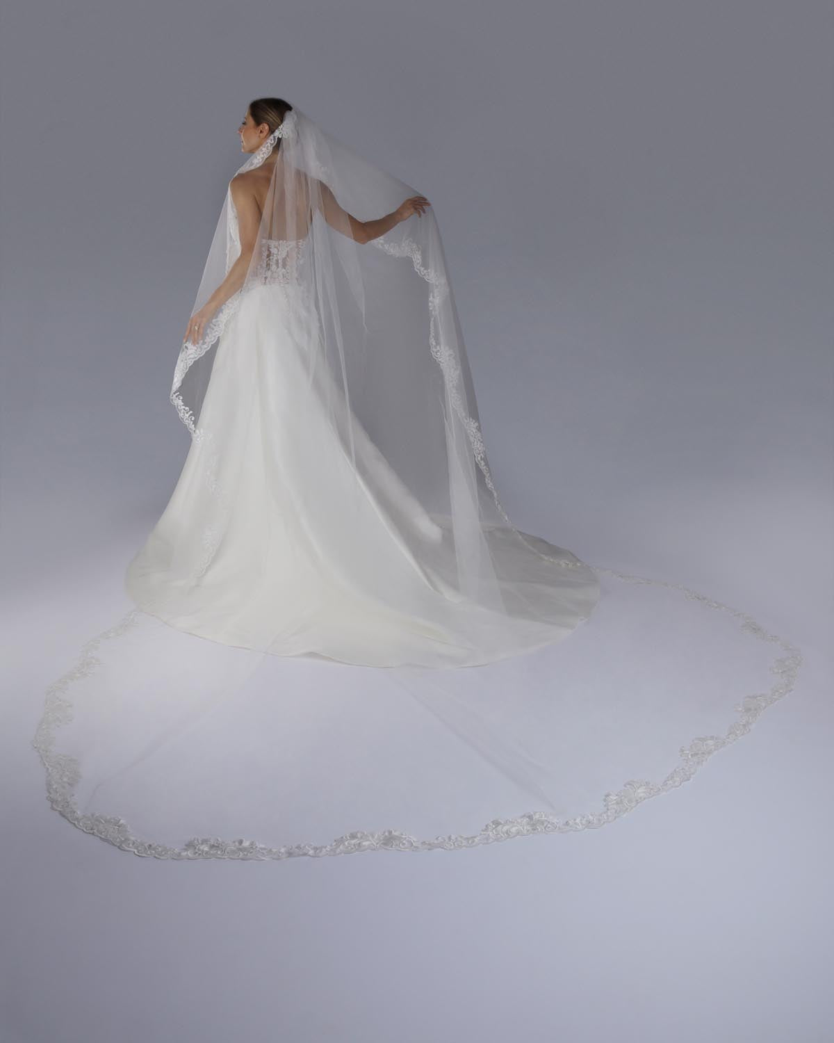 Mantilha Noiva Longa Tule Renda Ramos Marcella Esposar