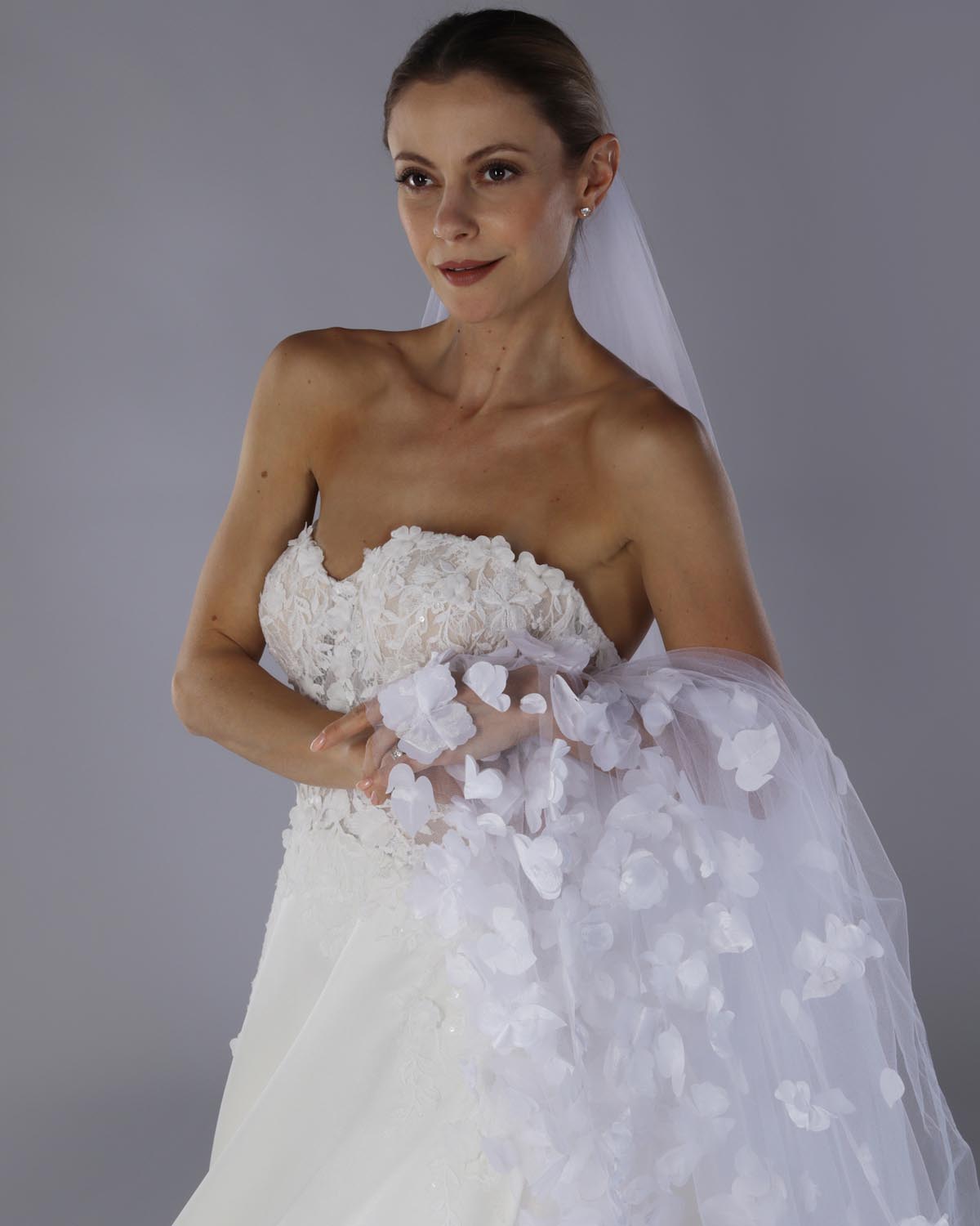 Mantilha Noiva Longa Tule Flores 3D Roseny Esposar