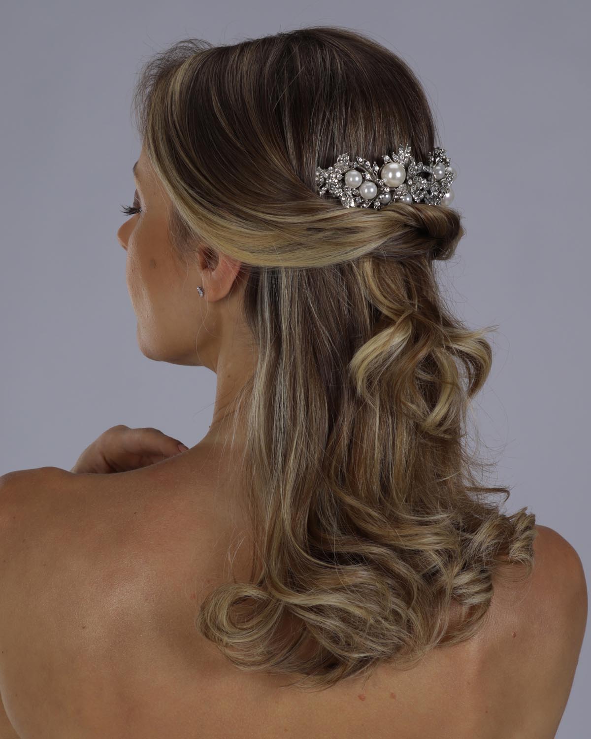 Pente Noiva Meia Lua Pérolas Pedras Sonya Esposar