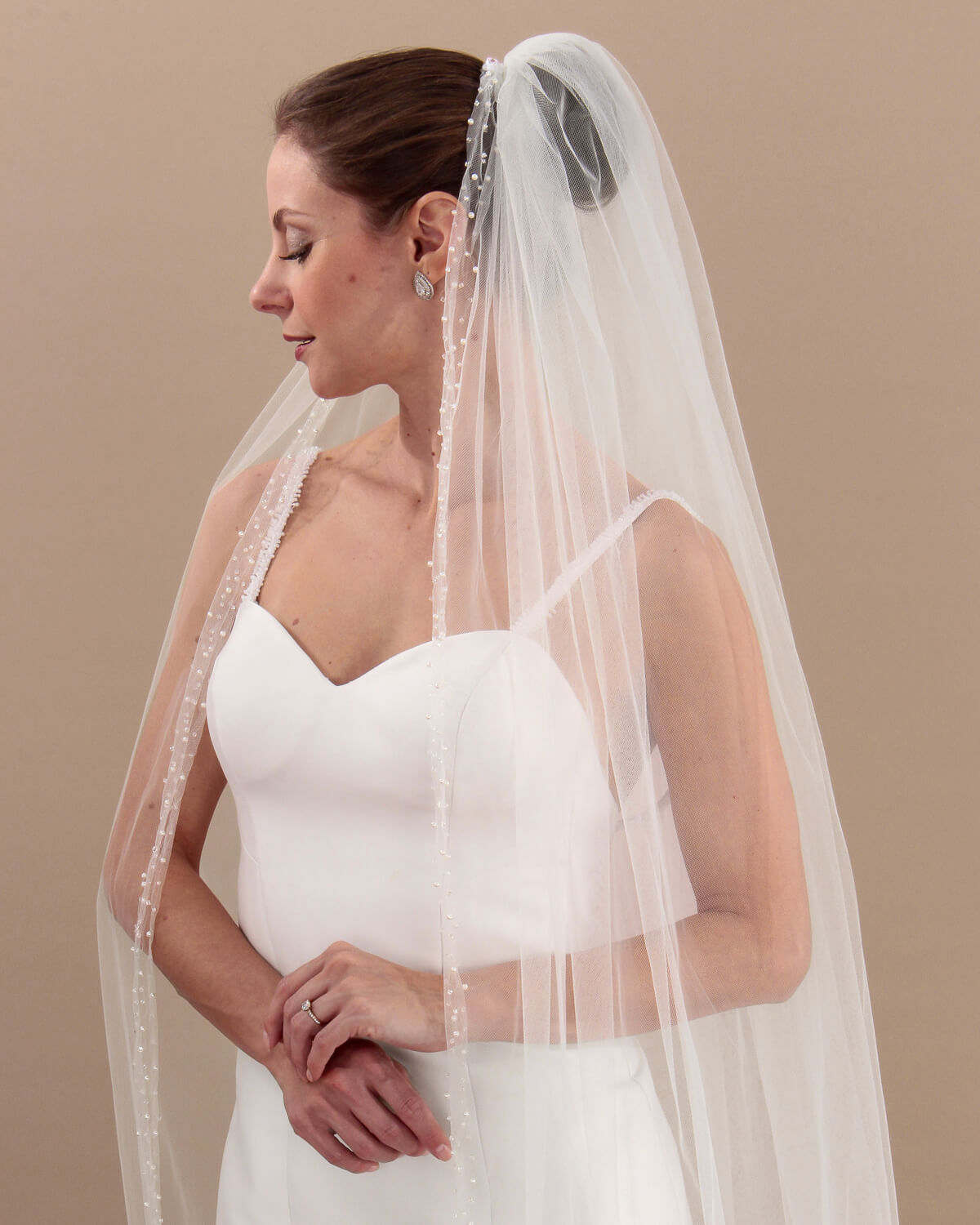 Véu Noiva Longo Tule Bordado Pérolas Valentim Branco Esposar