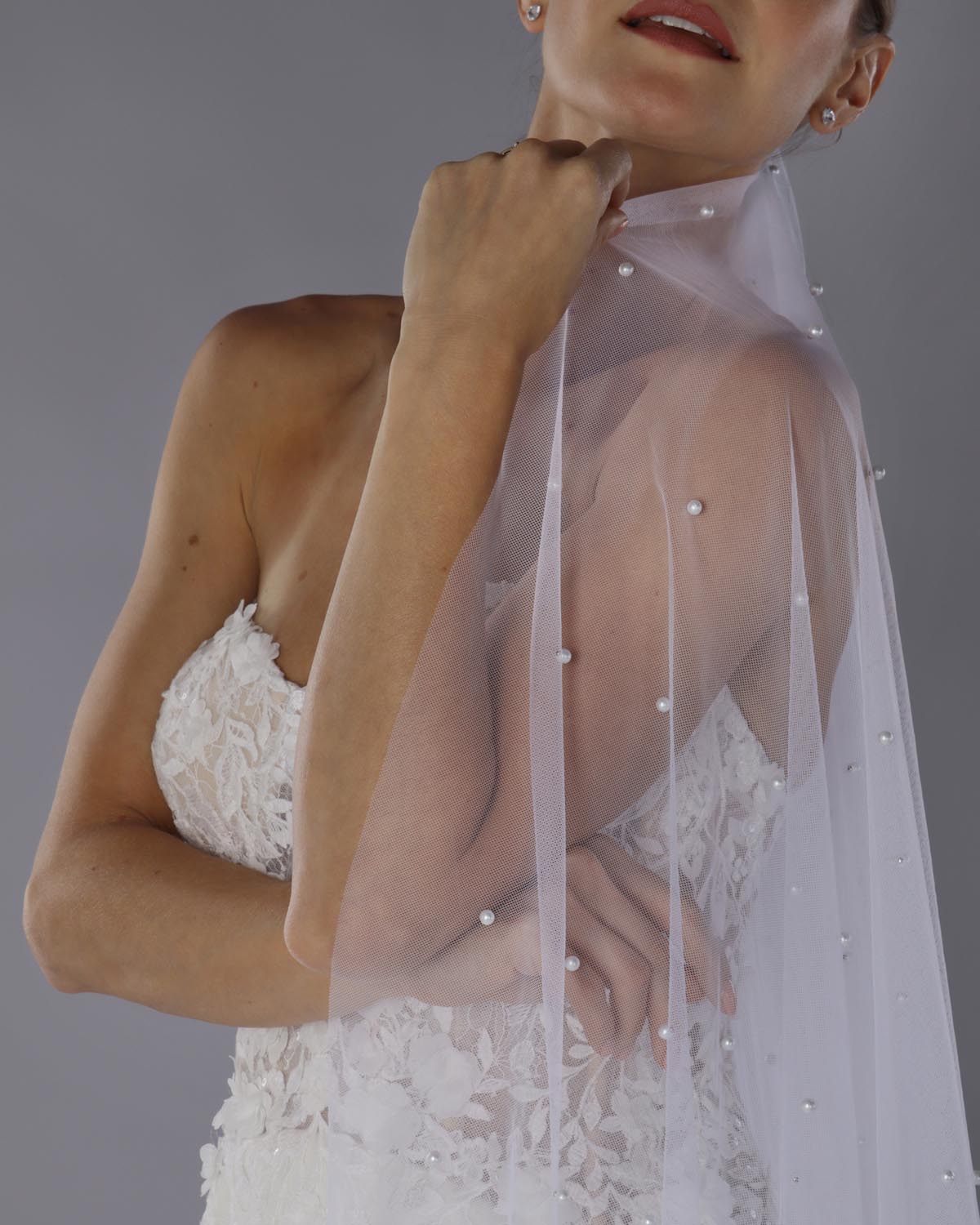 Véu Noiva Longo Tule Bordado Pérolas Debora Esposar