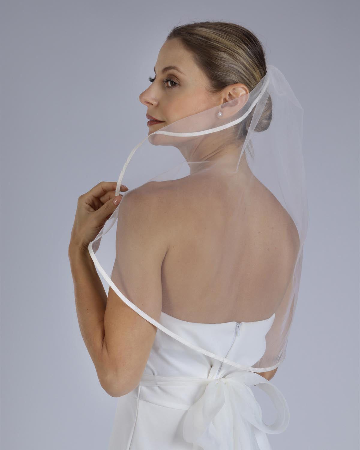 Véu Noiva Curto Tule Francês Rolote Aurora Esposar