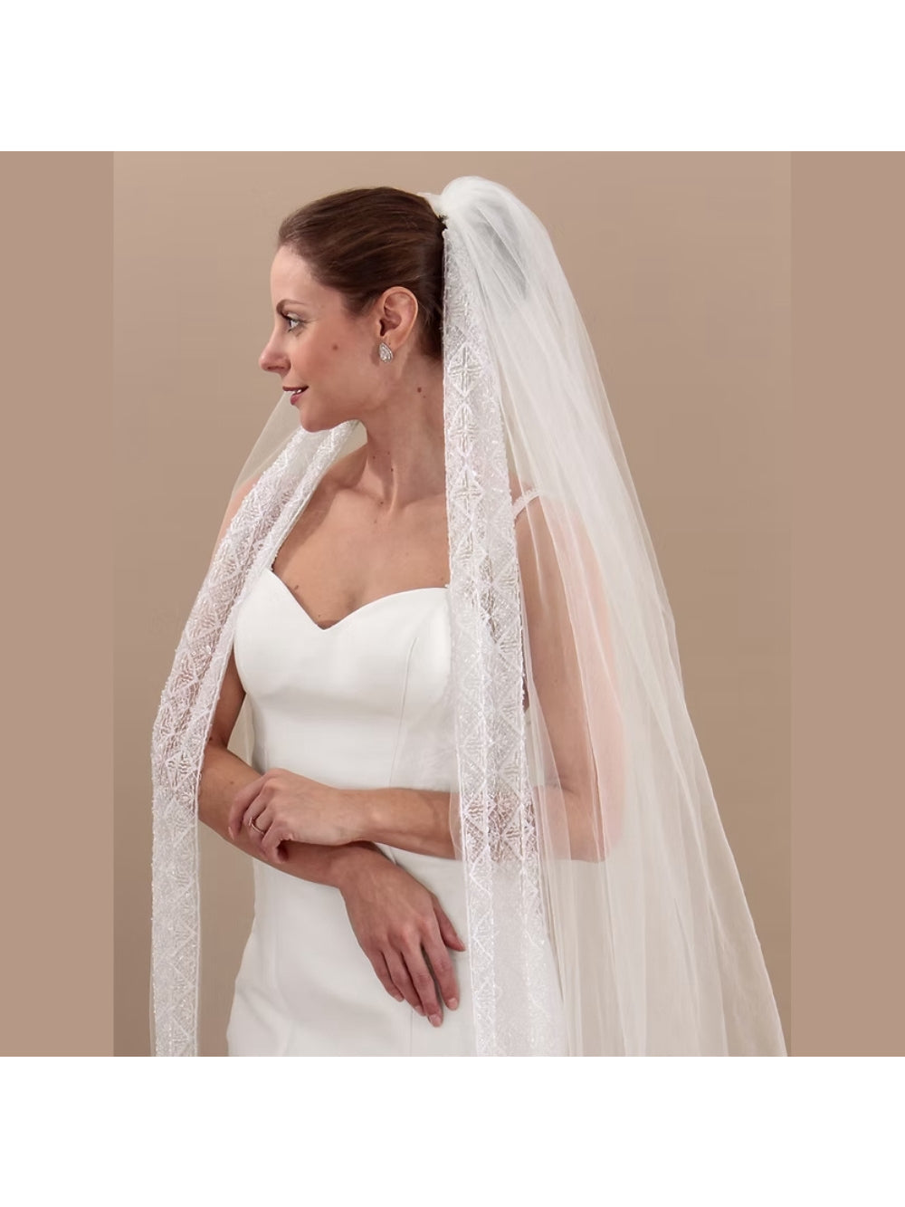 Véu de Noiva Longo Pierre Tule Francês Pedras Bordadas Esposar