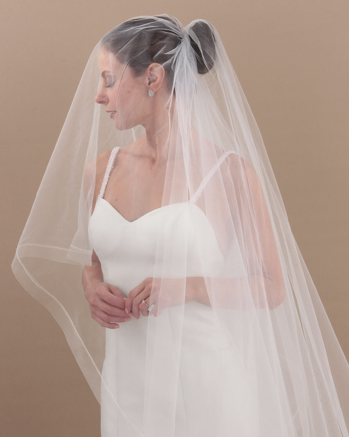 Véu de Noiva Longo Allan Tule Americano No White Esposar