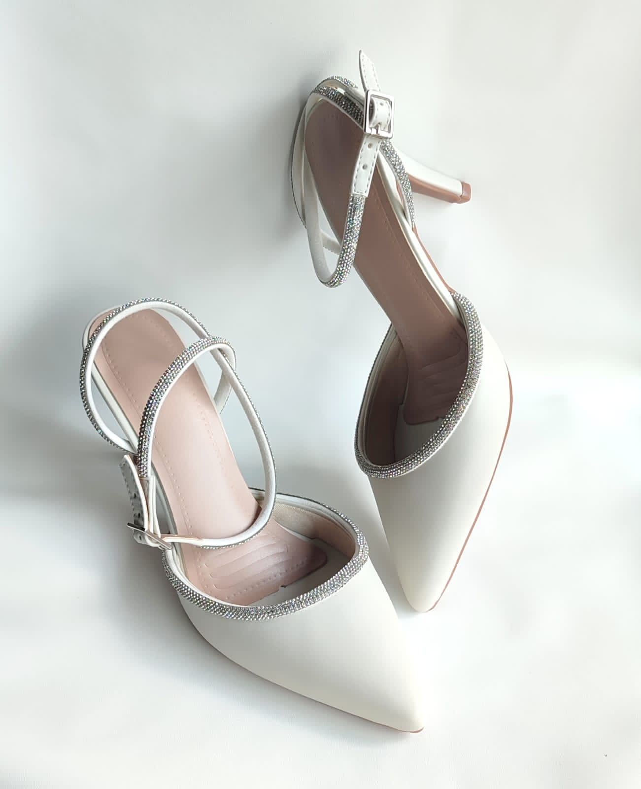 Scarpin de Noiva Ariel Manuzita Calçados