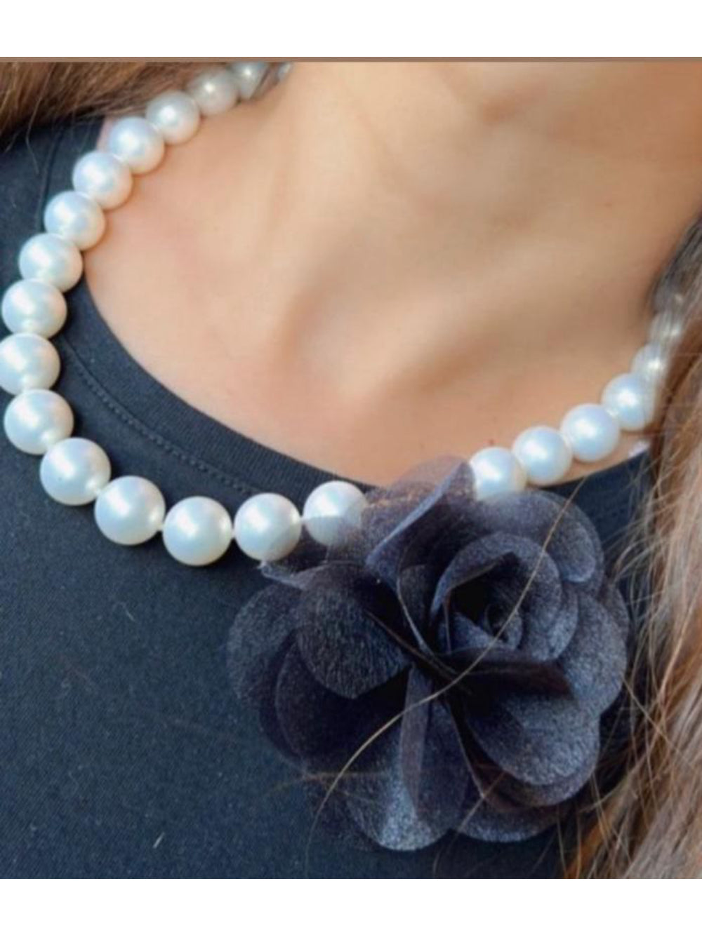 Colar Pérola Camélia Negra Adriana Leite Joias