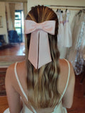 Laço de Cabelo Para Damas de Honra Maria Cereja