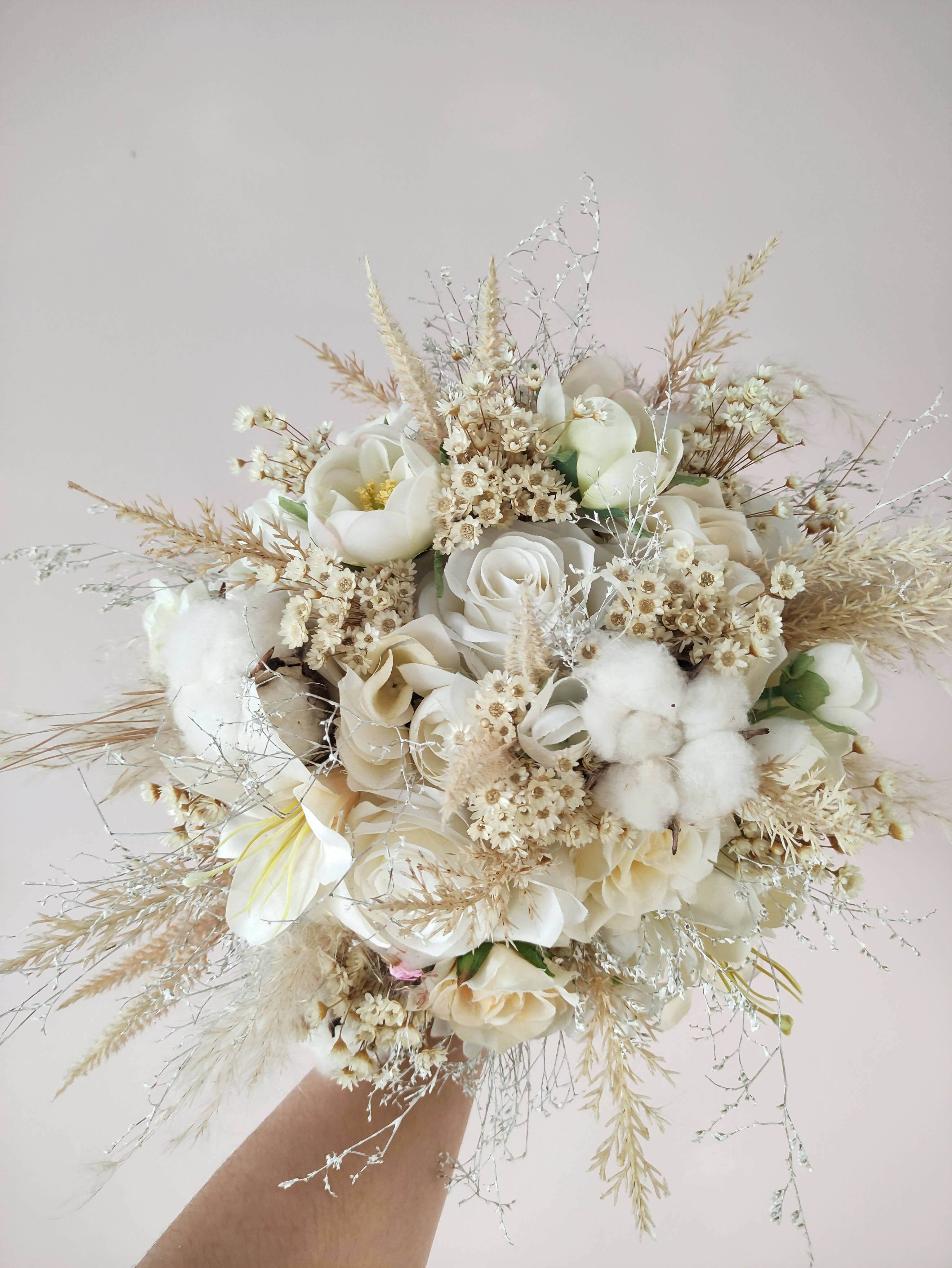 Buquê de Noiva Boho Branco e Off White Hera Noivinha Flor